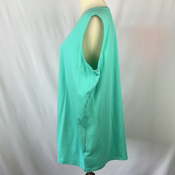 Lands' End Mint Green Front Pleated Tank Top - Size XL - Picture 4 of 10